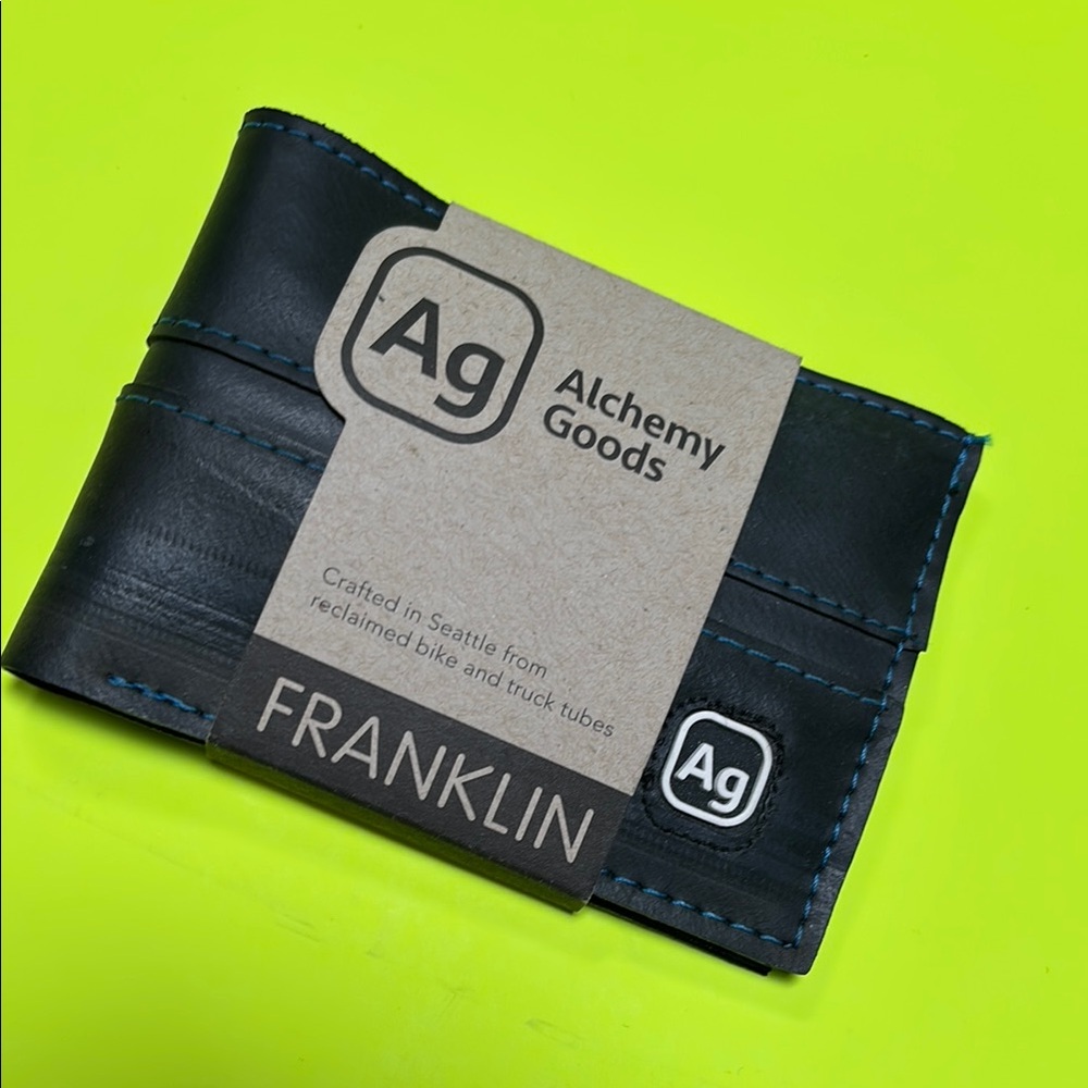 ALCHEMY GOODS FRANKLIN BLACK UPCYCLED WALLET : Recycled Bicycle Inner Tu…
